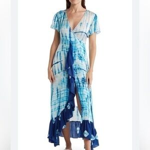 AREA STARS gorgeous blue & white tie-dyed vacation dress. For your beach vacay!